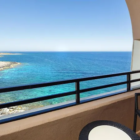 Radisson Blu Resort, Malta St. Julian'S-3